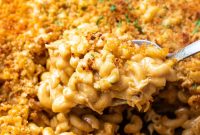 Skillet Buffalo Chicken Macaroni and Cheese Recipe