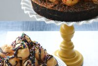How to Make a Classic Croquembouche: Step-by-Step Guide