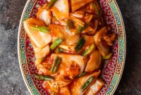 Spicy-Sour Cabbage Stir-Fry with Garlic and Ginger