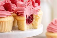 Raspberry Cupcakes Recipe: Moist Raspberry Swirl Cupcakes