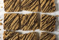 Crunchy Maple Peanut Butter Granola Bars with Chocolate Drizzle