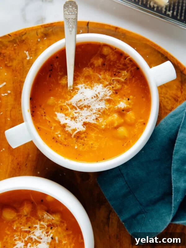45 Portable Lunch Recipes for Meal Prep and On-the-Go Meals 43 chickpea tomato soup recipe