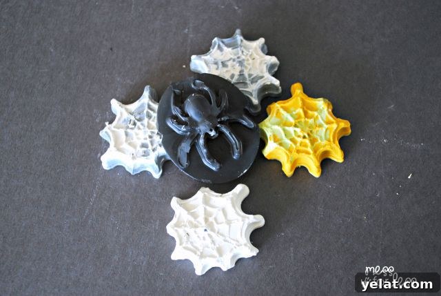DIY Halloween Crayons: Step-by-Step Guide for Festive Shapes 7 make crayons with kids