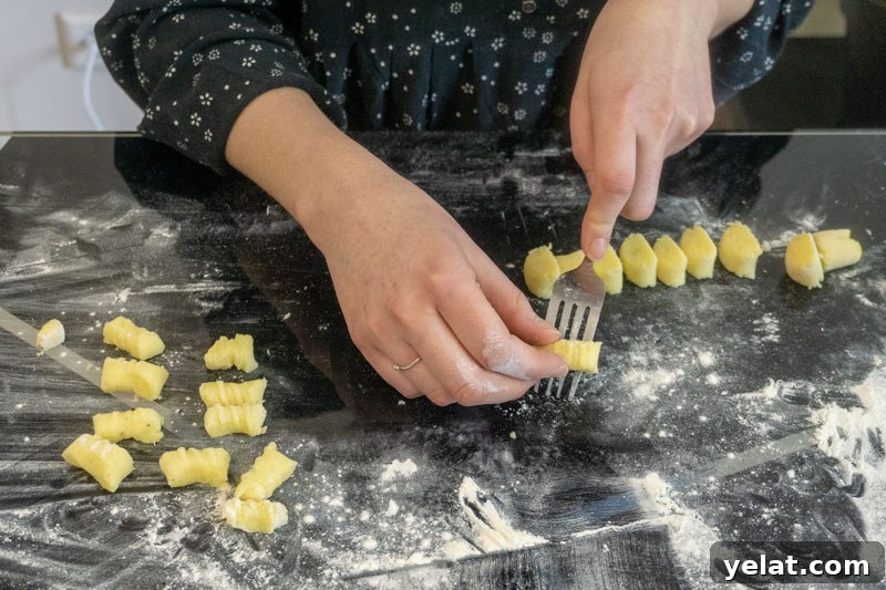 Homemade Gnocchi Without a Ricer: Step-by-Step Potato Gnocchi Guide 5 Rolling your gnocchi over the back of a fork