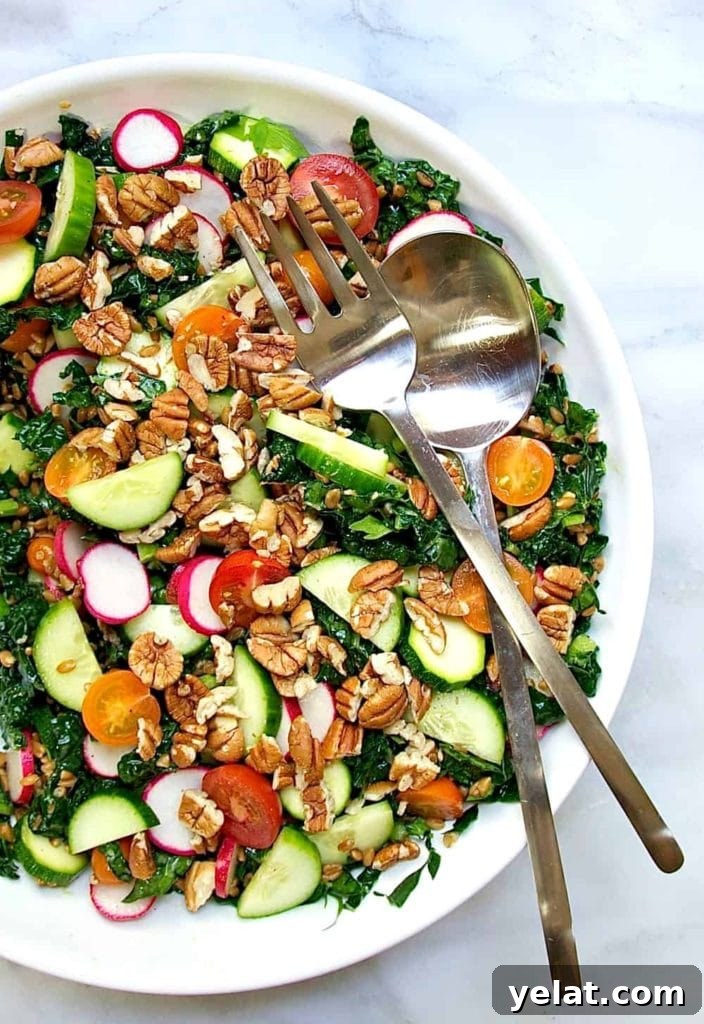 Farro-Salad-with-Raw-Vegetables-and-Pecans