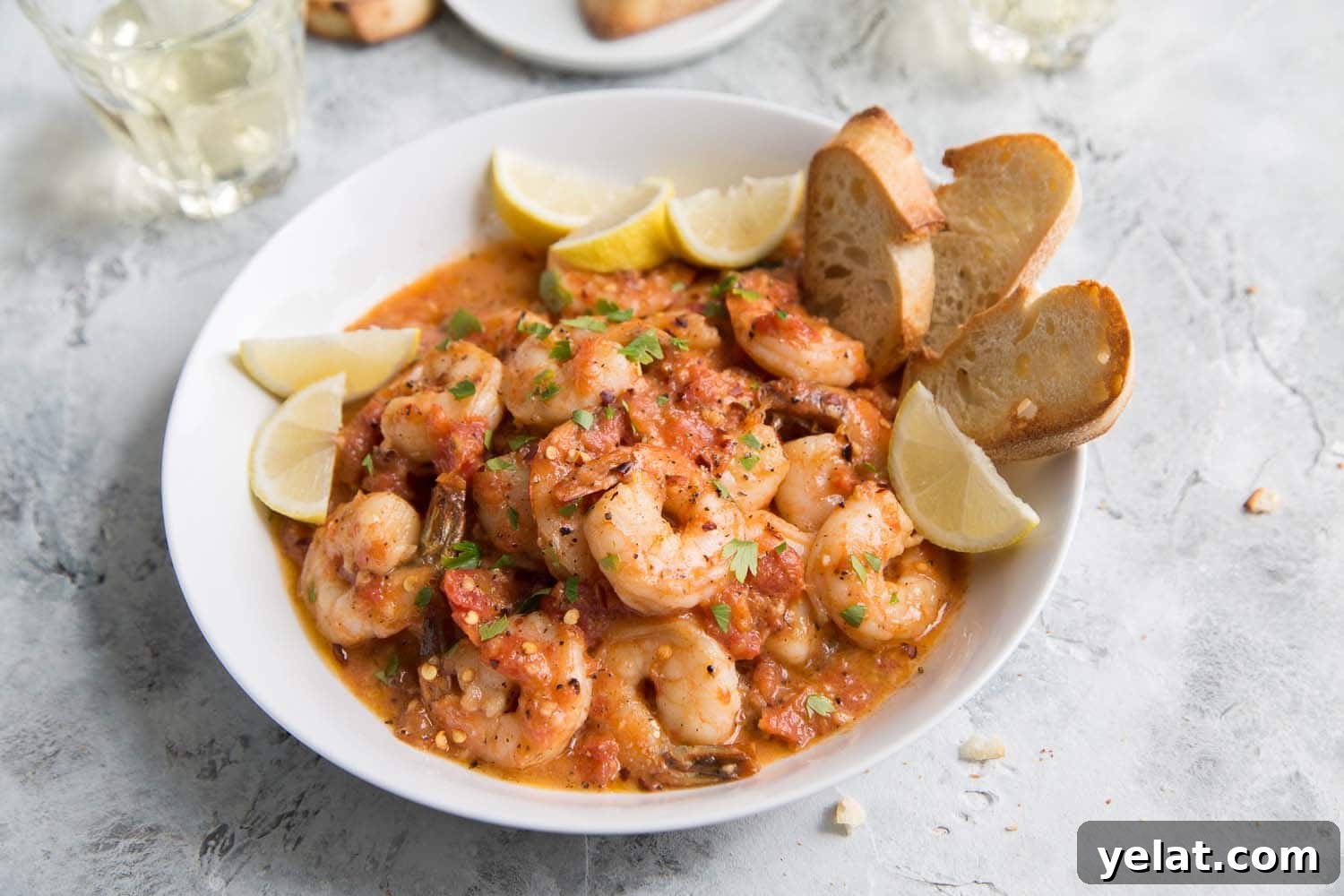 Tomato Shrimp Scampi Recipe: Garlic Butter Pasta with Fresh Tomatoes 4 Tomato Shrimp Scampi