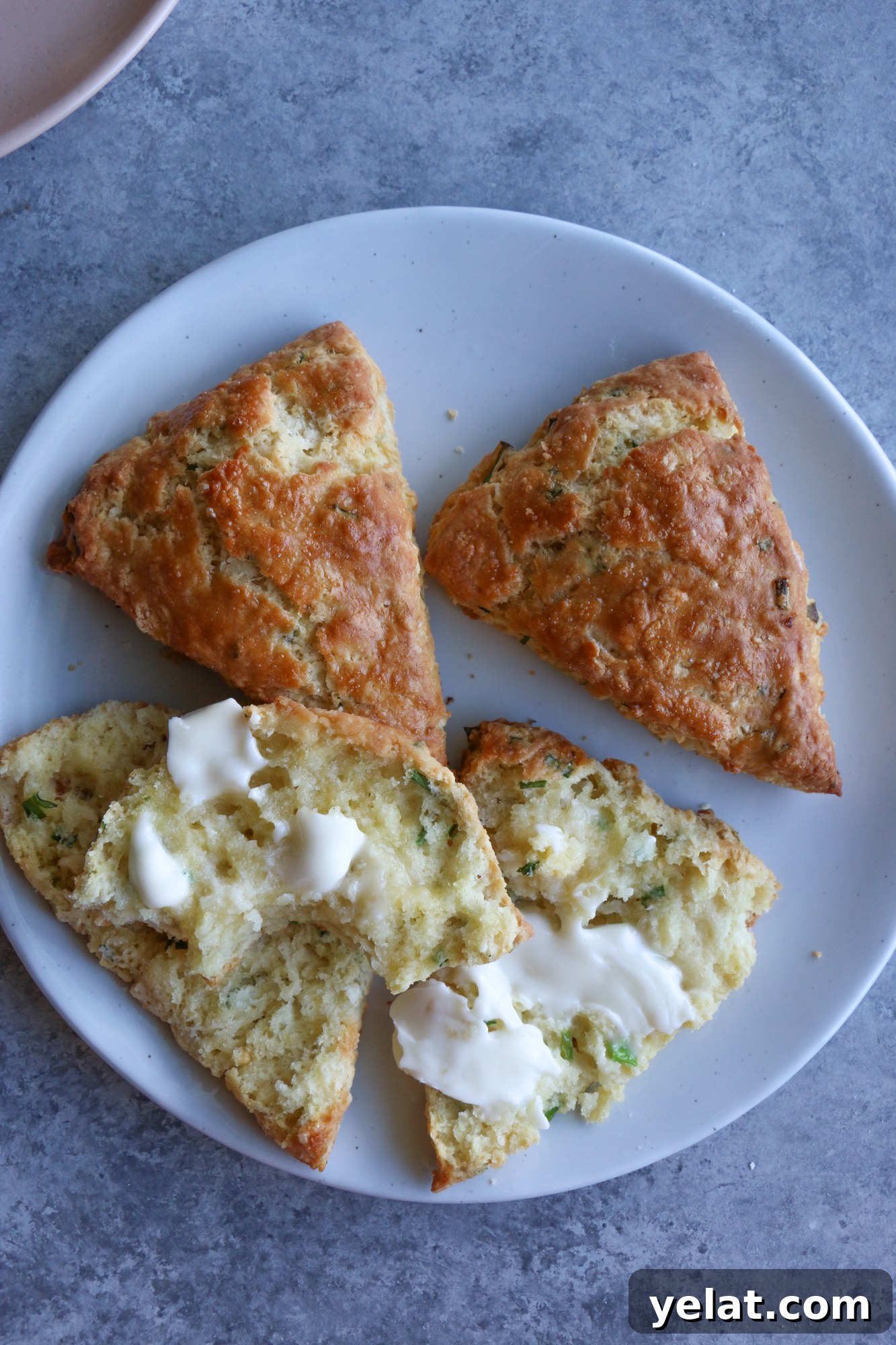 Handmade Herb Scones: Simple Recipe for Flaky, Savory Scones 2 Brunch idea. How To Make Scones By Hand. Making scones can be a very relaxing and delicious way to serve something homemade for a snack, brunch or lunch.