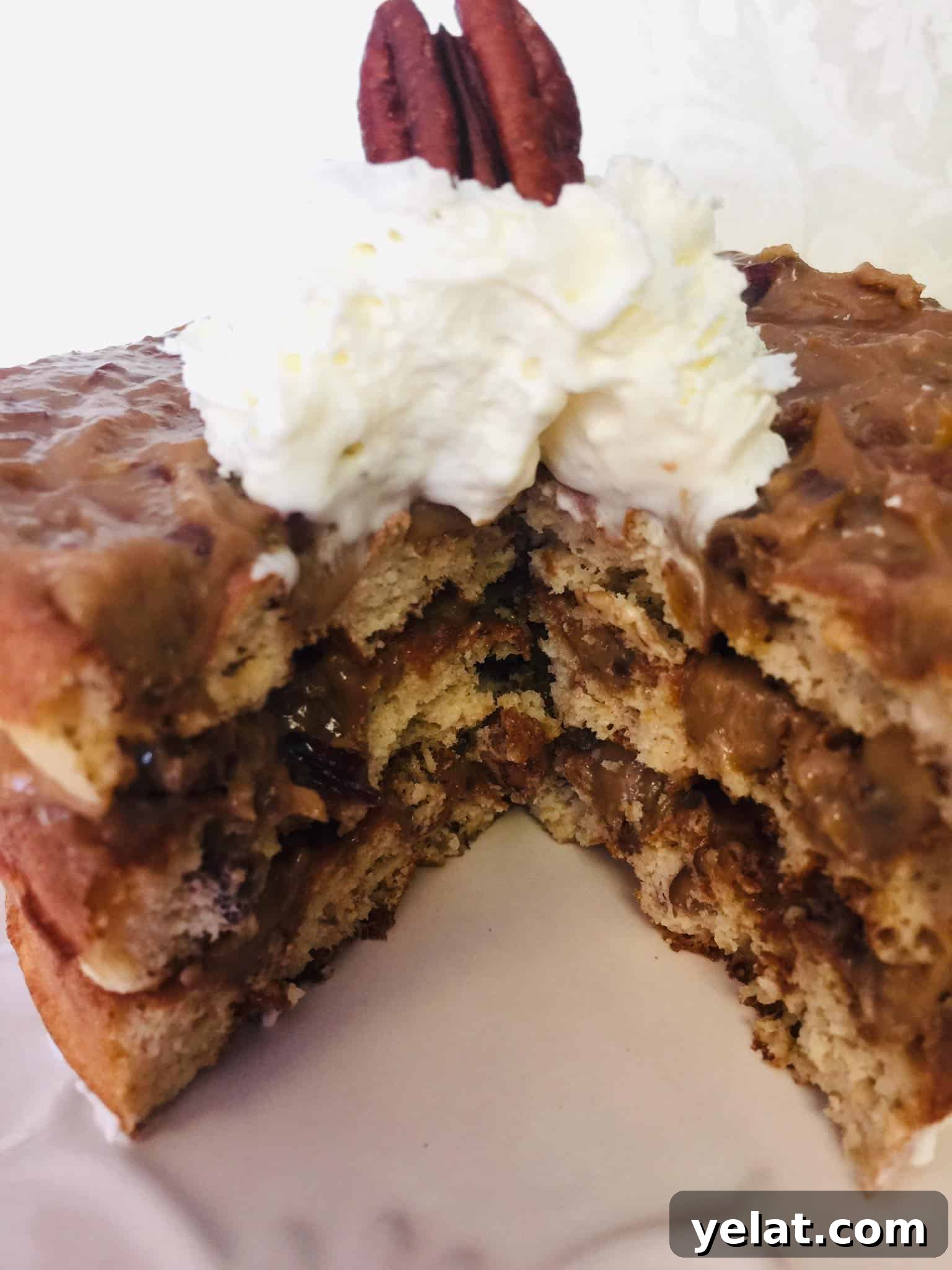 Pecan Pie Chaffle Cake: Low-Carb Keto Dessert Recipe 7 Pecan Pie Chaffle Cake Recipe