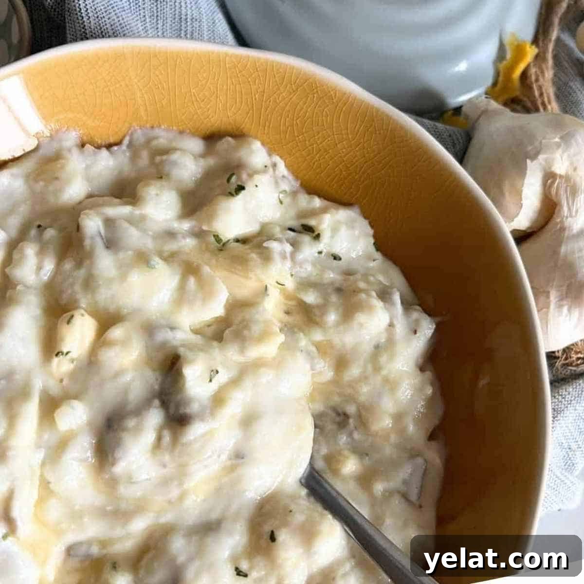 Creamy Mashed Potatoes Made with Greek Yogurt 2 Mashed potatoes with greek yogurt.