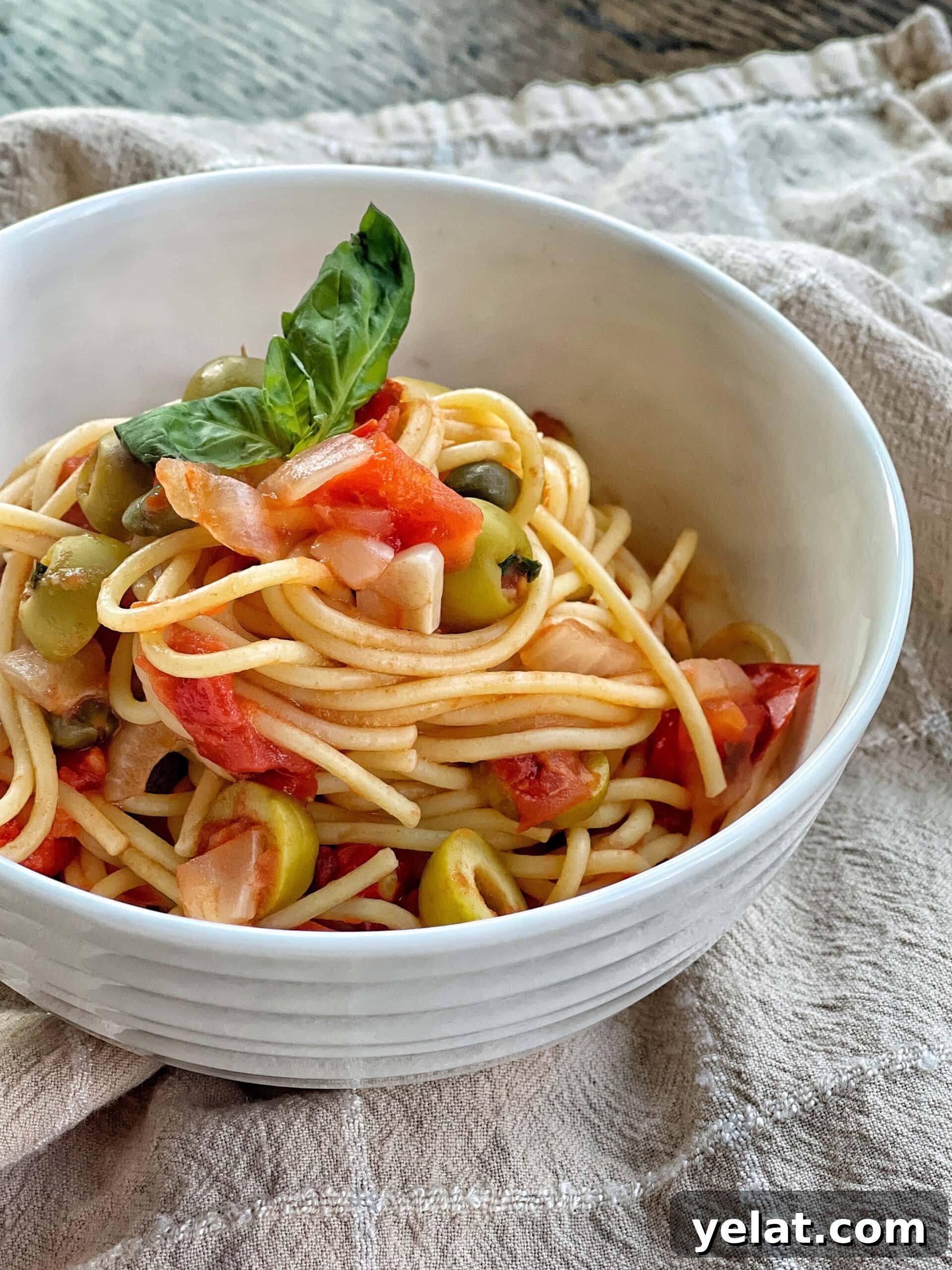Pantry-Friendly Spaghetti alla Puttanesca Recipe 5 pantry puttanesca