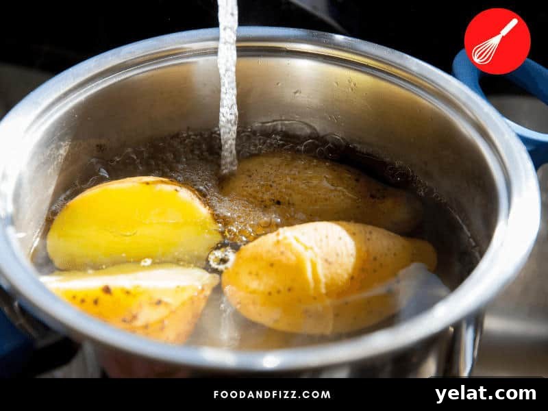 How to Tell When Potatoes Are Done Boiling: Quick Test Tips 6 There is no need to remove skin prior to boiling potatoes, as long as you scrub them properly beforehand.