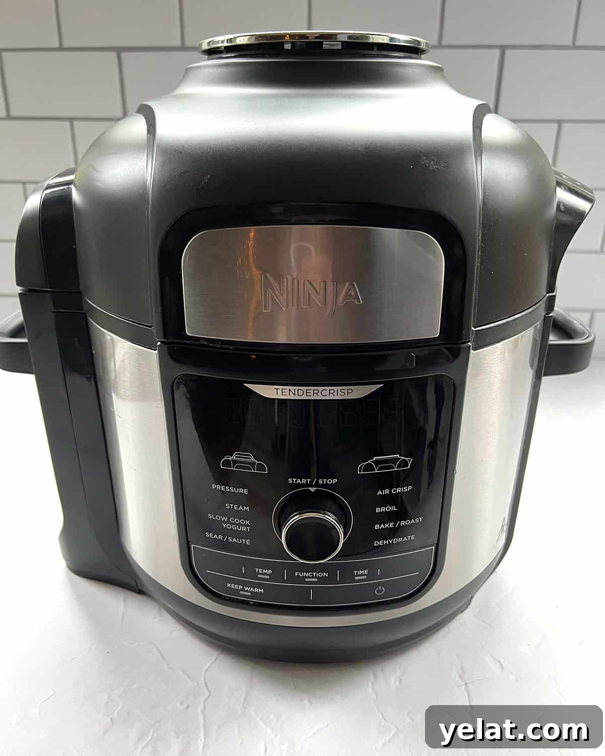 Ninja Foodi 8-quart Deluxe multi-cooker