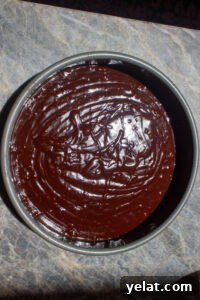 Decadent Flourless Chocolate Cake Recipe for Rich, Fudgy Dessert 9 flourless chocolate torte