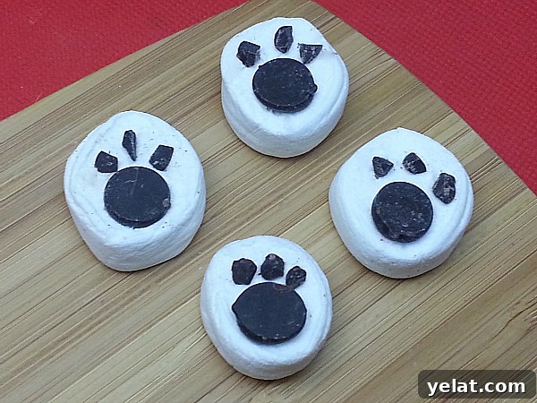 Polar Bear Paw Marshmallows for Creamy Hot Chocolate 5 Polar Bear Paw Print Marshmallows for Hot Cocoa